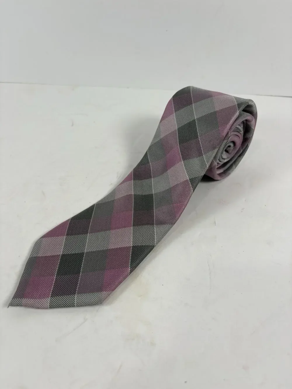 Michael Kors Mens Silk Blend Tie Pink Gray Plaid Check Designer Necktie Classic